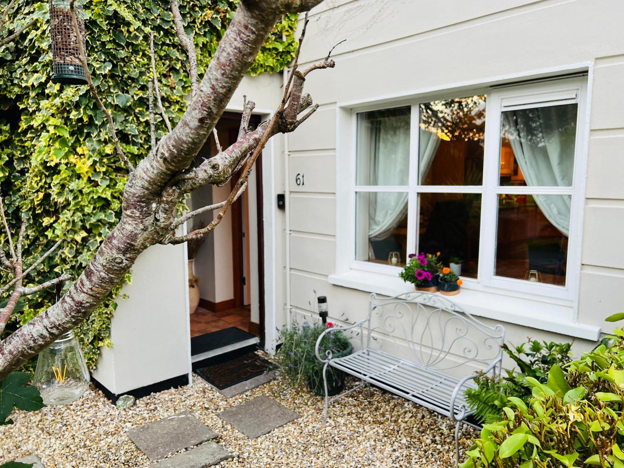 Fernway Residence Entire Property 科克 外观 照片